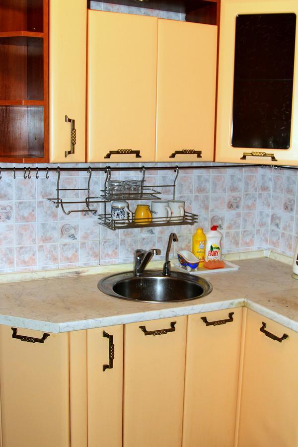 Apartment Near Metro Akademgorodok Κίεβο Εξωτερικό φωτογραφία