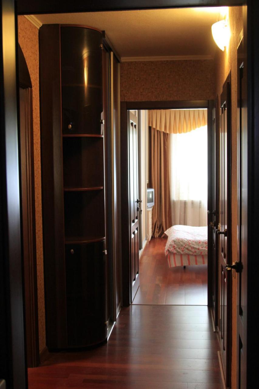 Apartment Near Metro Akademgorodok Κίεβο Εξωτερικό φωτογραφία