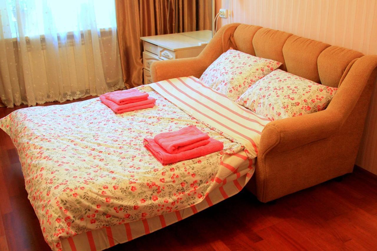 Apartment Near Metro Akademgorodok Κίεβο Εξωτερικό φωτογραφία